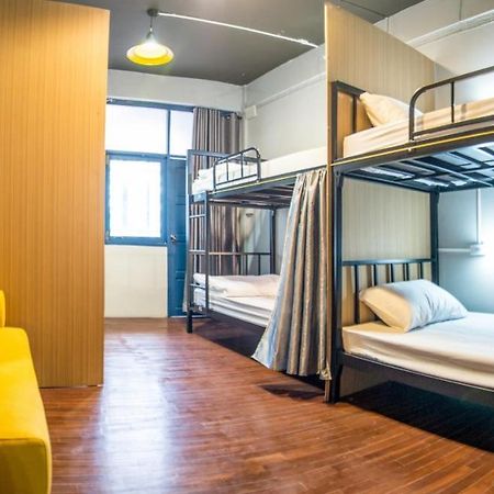 Tha Hostel Csiangmaj Kültér fotó