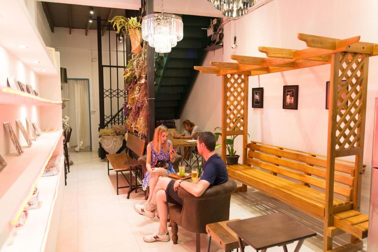 Tha Hostel Csiangmaj Kültér fotó