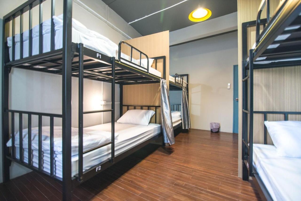 Tha Hostel Csiangmaj Kültér fotó